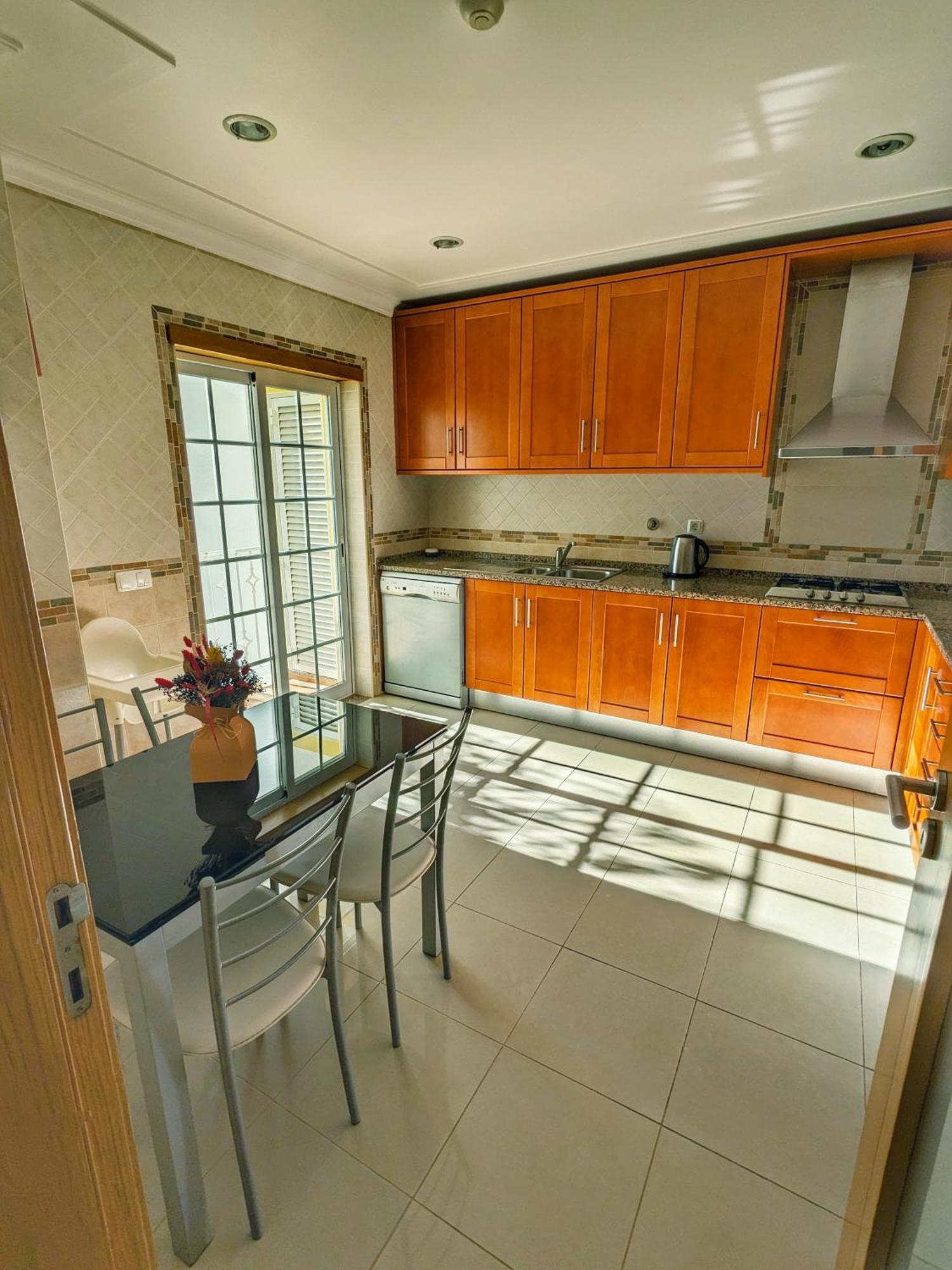 Farm Village- Townhouse 2 Mins From Old Town 阿尔布费拉 外观 照片